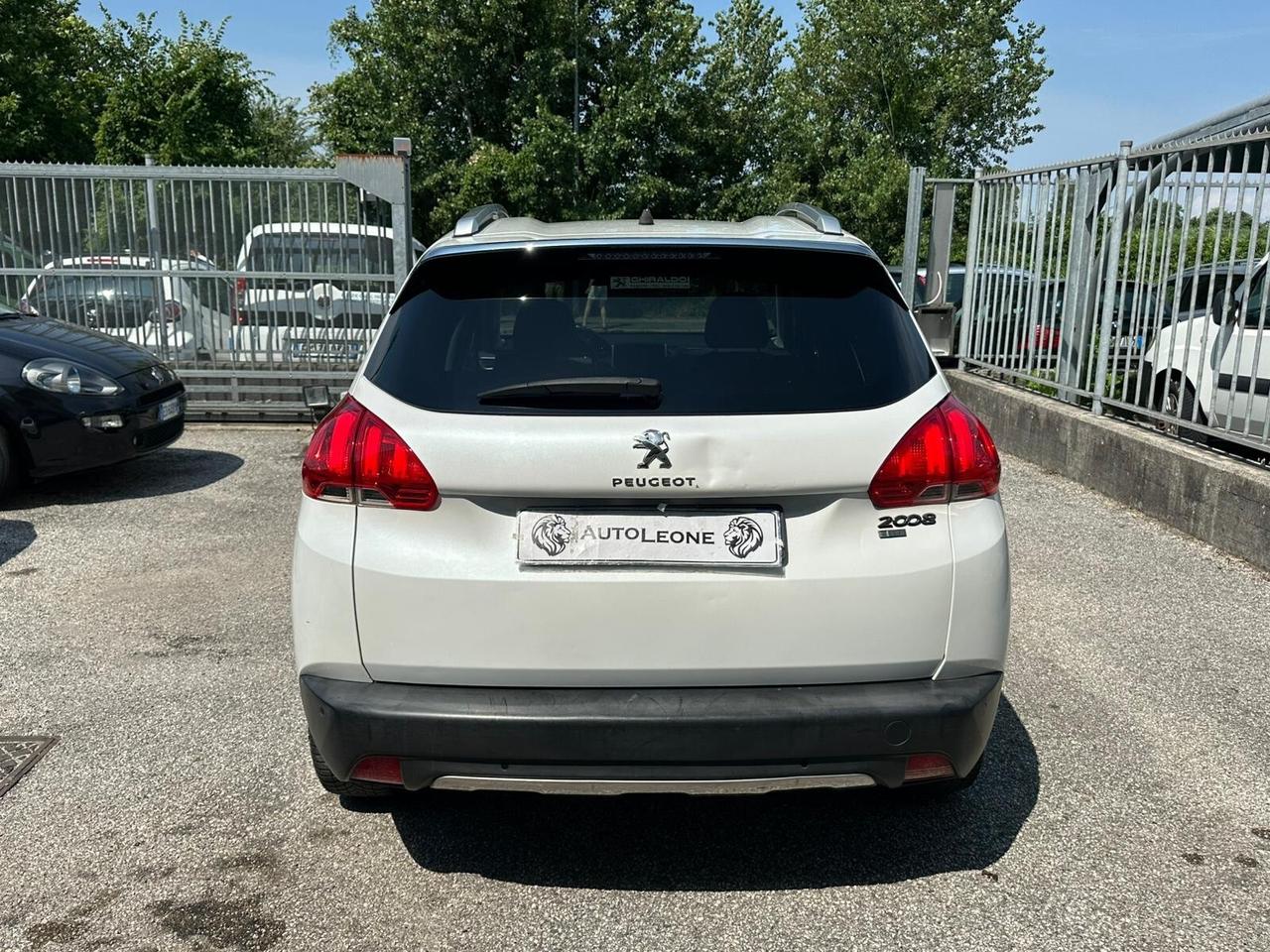 Peugeot 2008 1.6 e-HDi 92 CV Stop&Start Allure