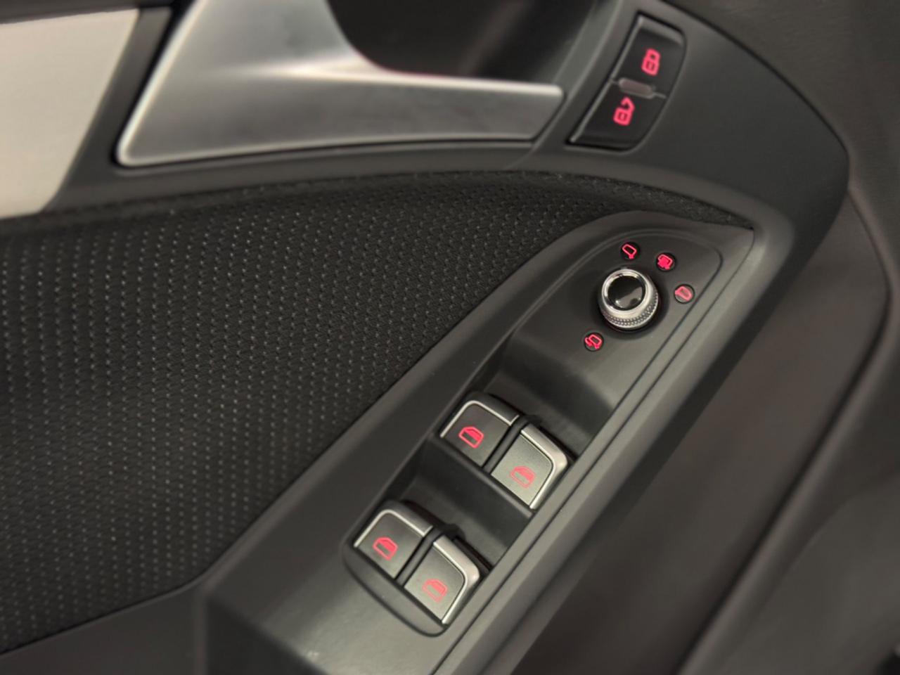 Audi A5 Cabrio 2.0 TDI S Line