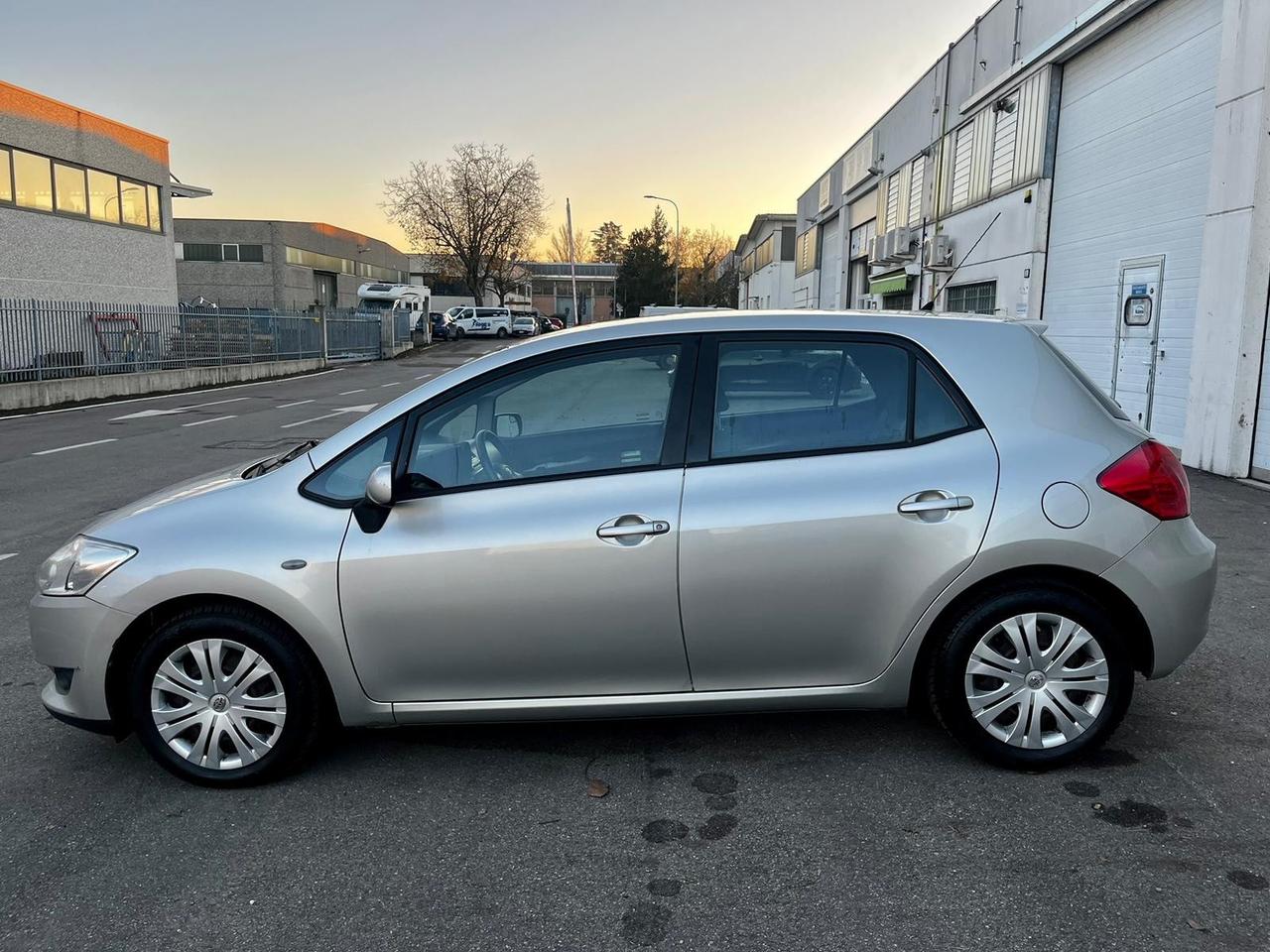 Toyota Auris 1.6GPL 2008 164.000km scadenza bombole 2033