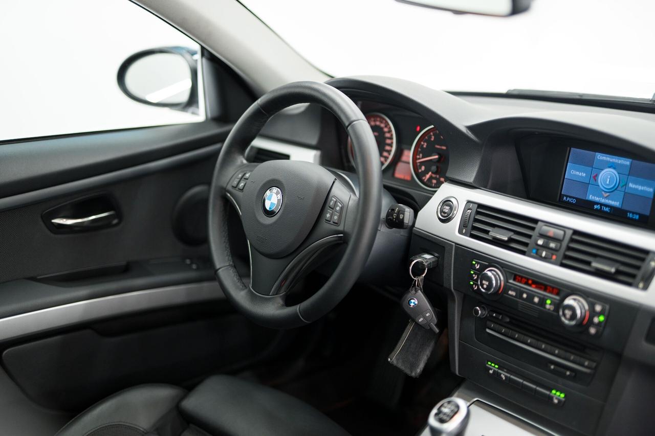 Bmw 330i cat Coupé MANUALE