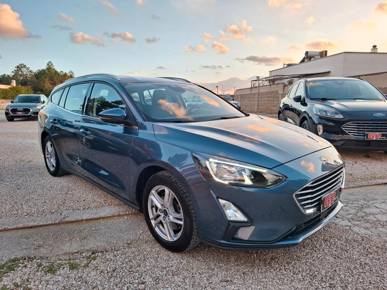 Ford Focus 1.5 TDCI 120cv SW *NAVY-LED-CAM*