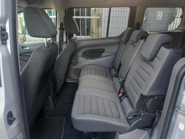 FORD Tourneo Connect 7 1.5 TDCi 120 CV Powershift Titanium
