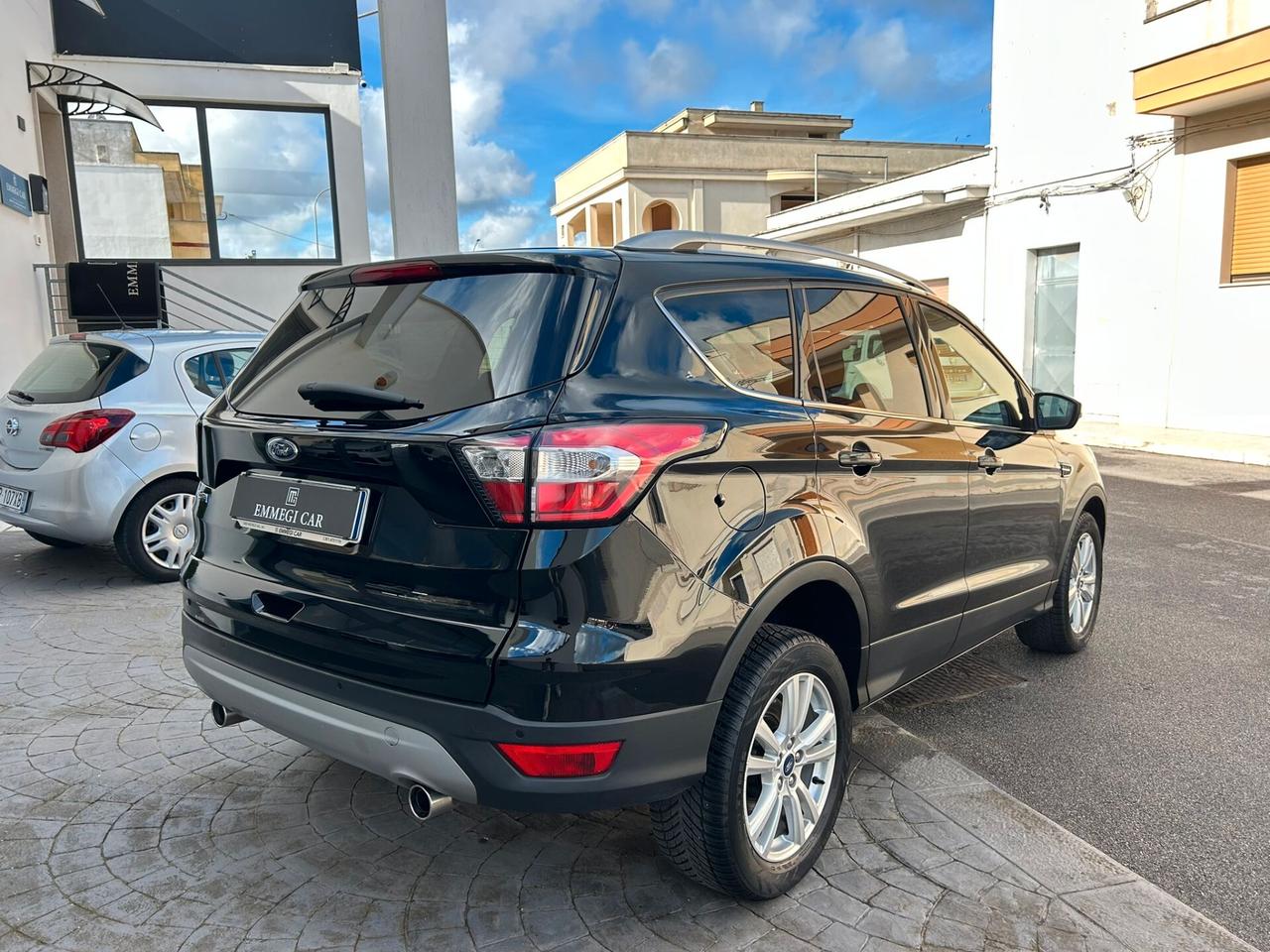 Ford Kuga 1.5 TDCI 120Cv TITANIUM NAVI-2019