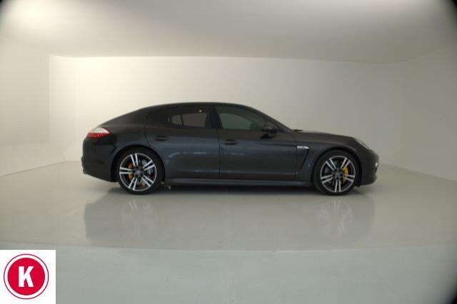 Porsche Panamera 3.0 Diesel***