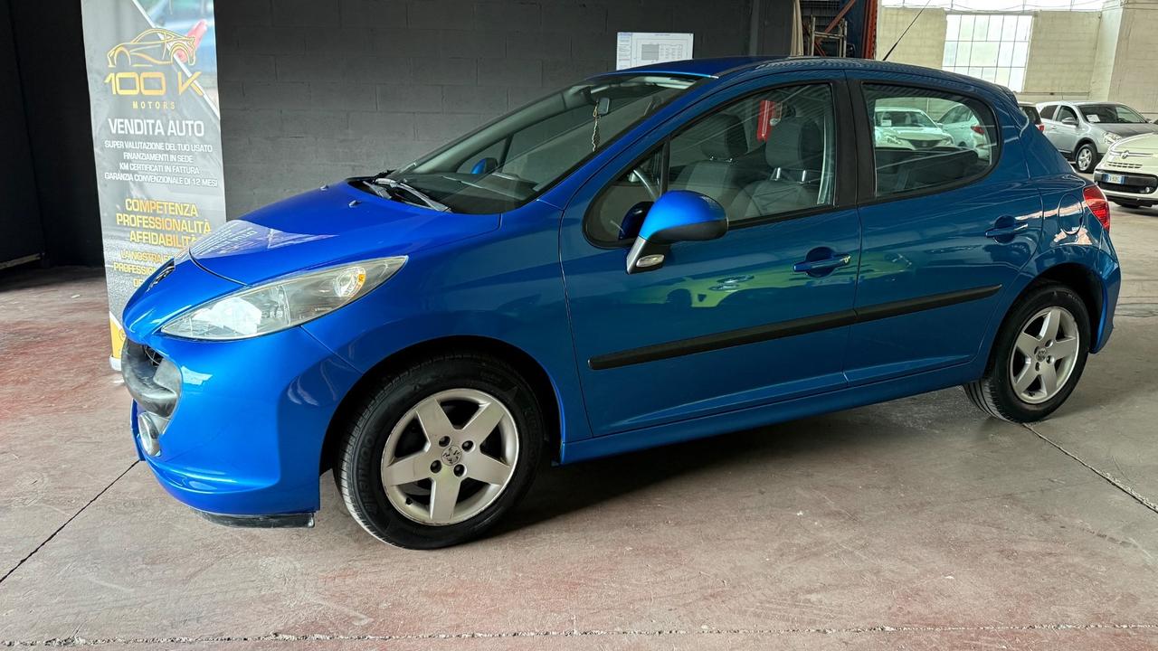 Peugeot 207 1.4 8V 75CV 5p. X Line