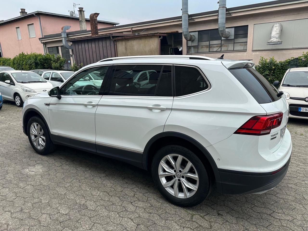 Volkswagen Tiguan Allspace 2.0 TDI SCR DSG 4MOTION 7 POSTI EURO6