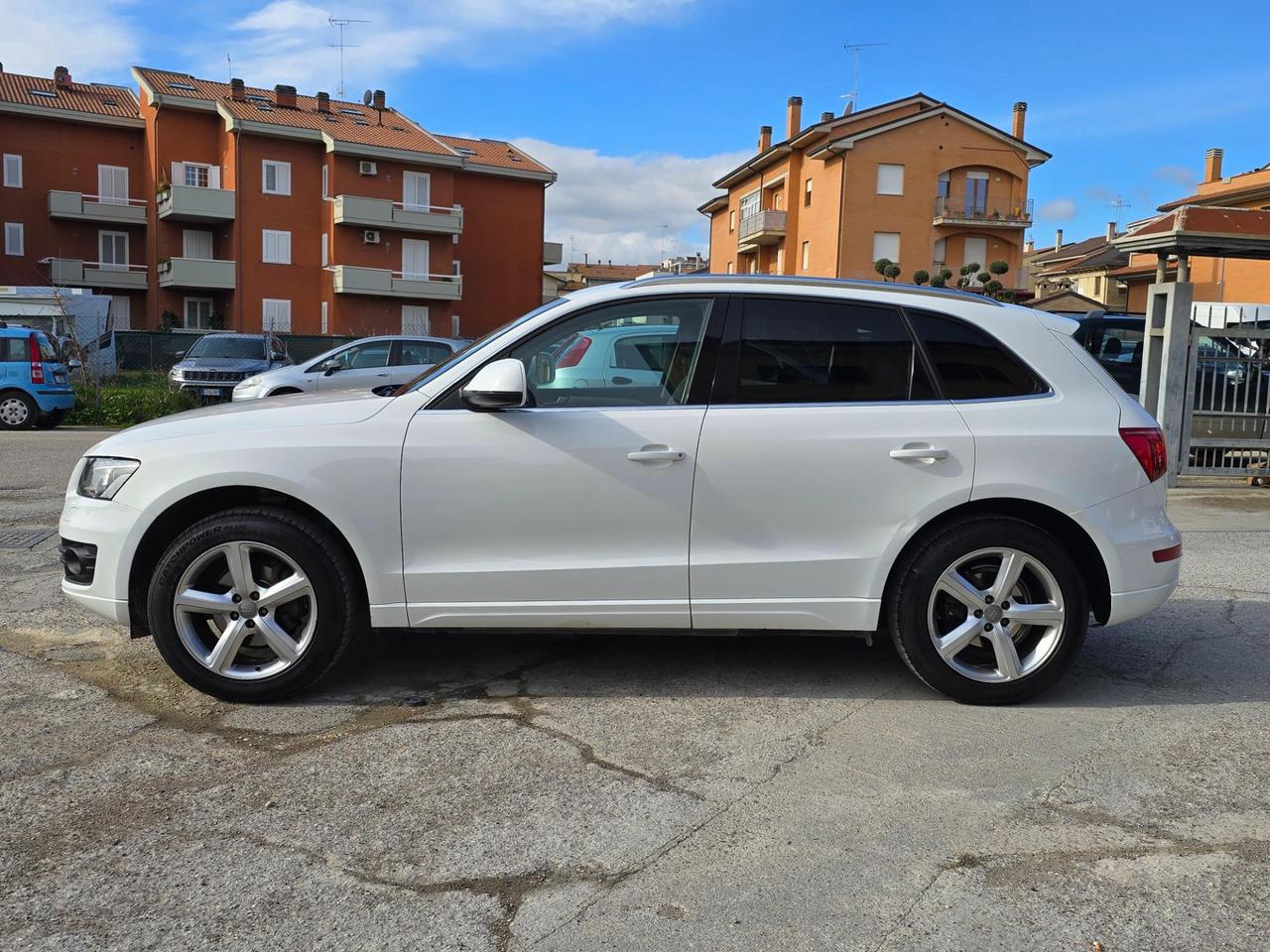Audi Q5 2.0 tdi quattro 170cv E5
