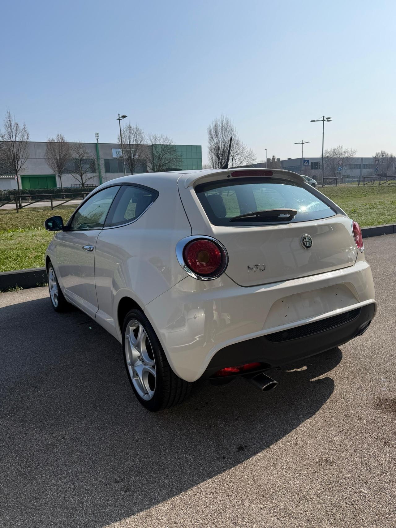 Alfa Romeo MiTo 1.4 95CV Neopatentati