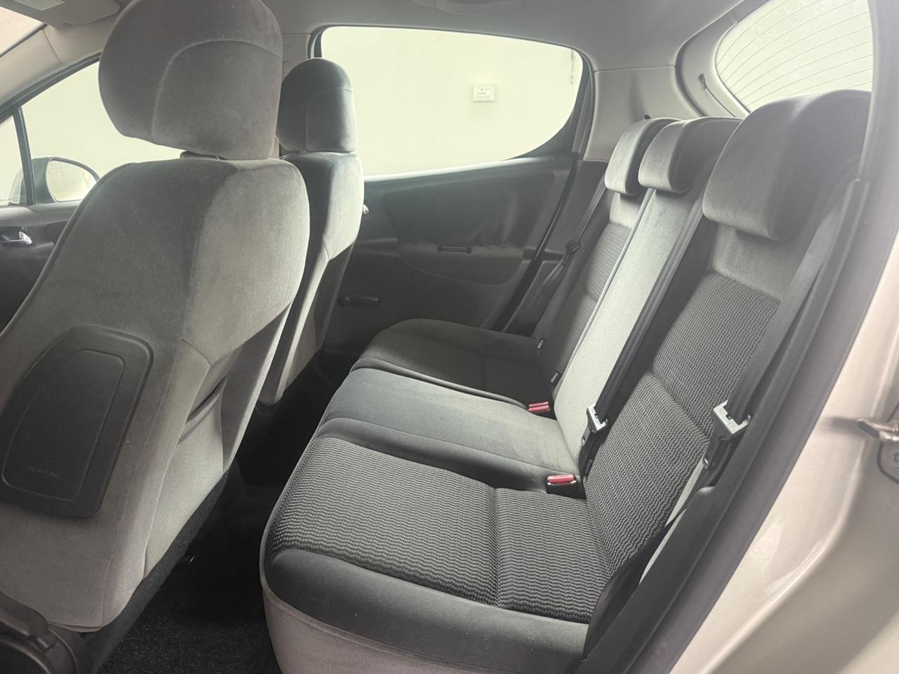Peugeot 207 1.4 88CV 5p. XS 87.000km