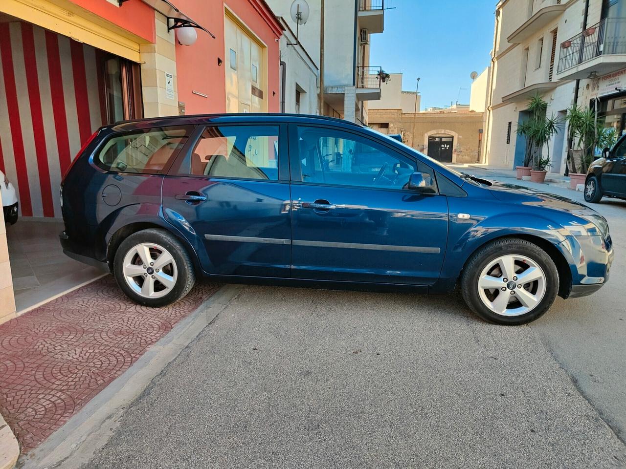Ford Focus W 1.6 TDCi (90CV) Ghia