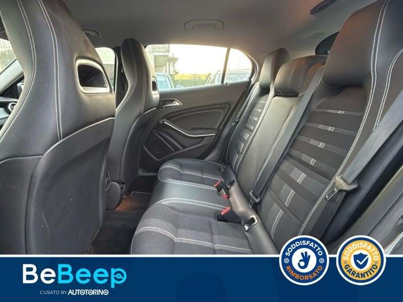 Mercedes-Benz GLA 200 D SPORT AUTO