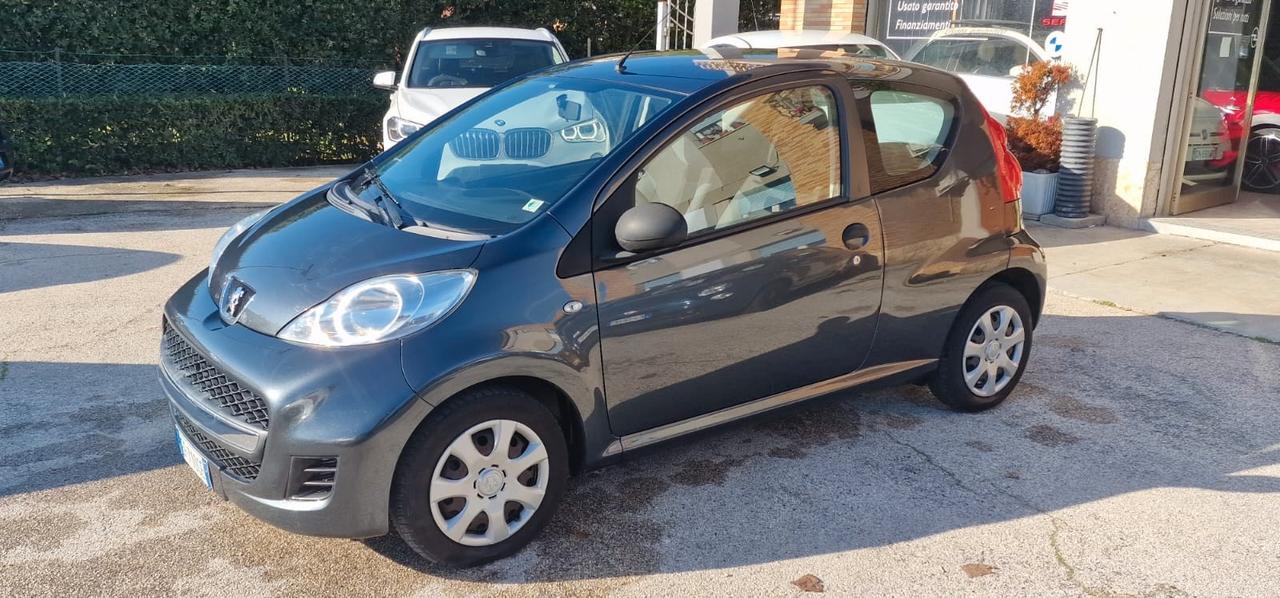 PEUGEOT 107 1.0 BENZINA - 2010