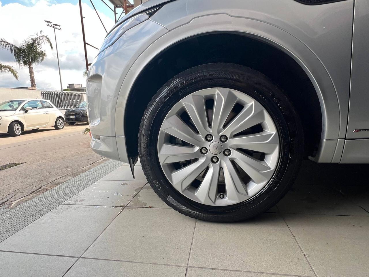 Land Rover Discovery Sport 2.0D I4-L.Flw 150 CV AWD Auto R-Dynamic SE