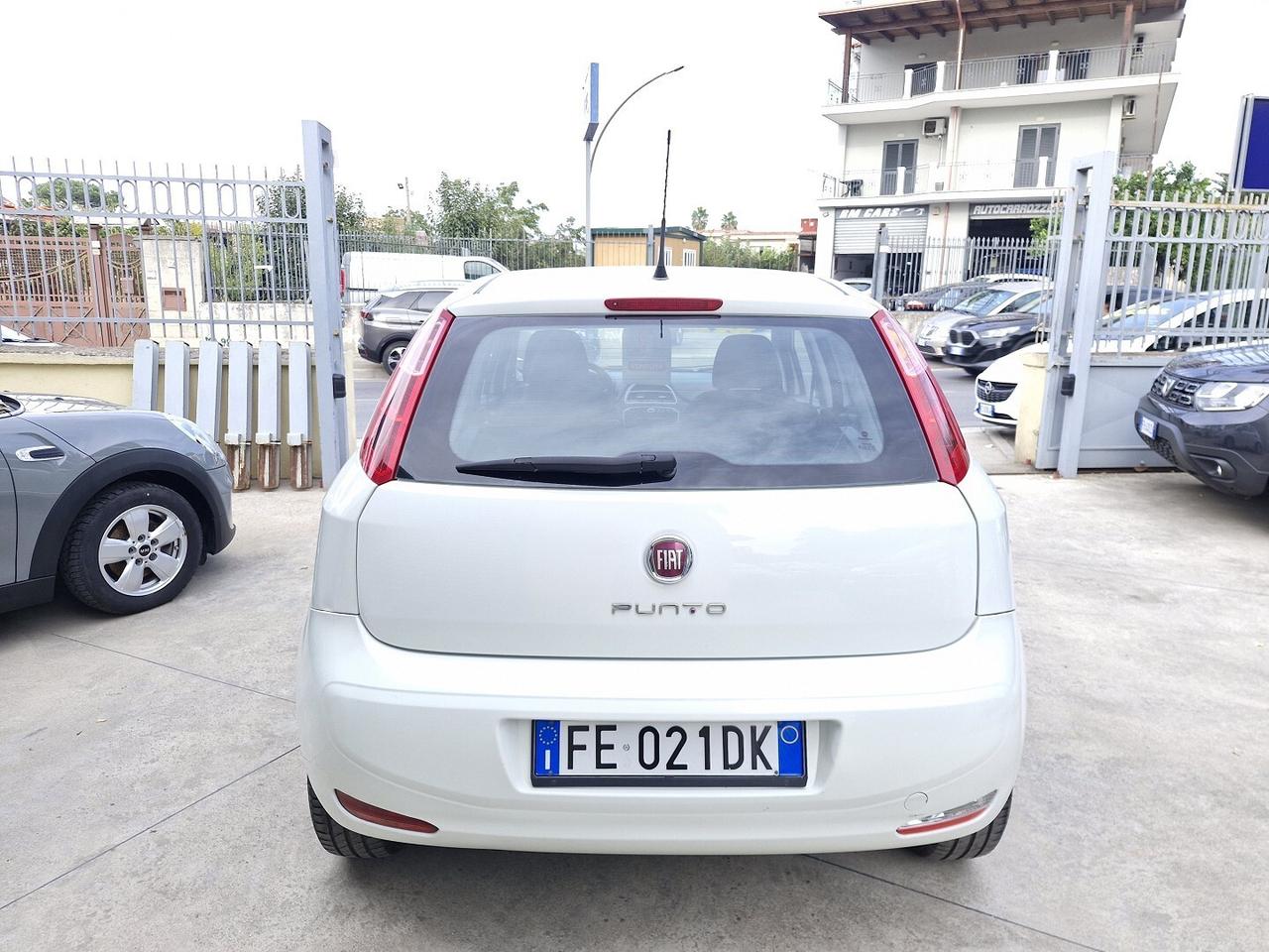 FIAT PUNTO 1.4 NATURAL POWER ANNO 2016
