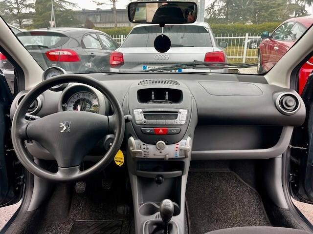 Peugeot 107 1.0 Active 5p 69 CV "X NEOPATENTATI"