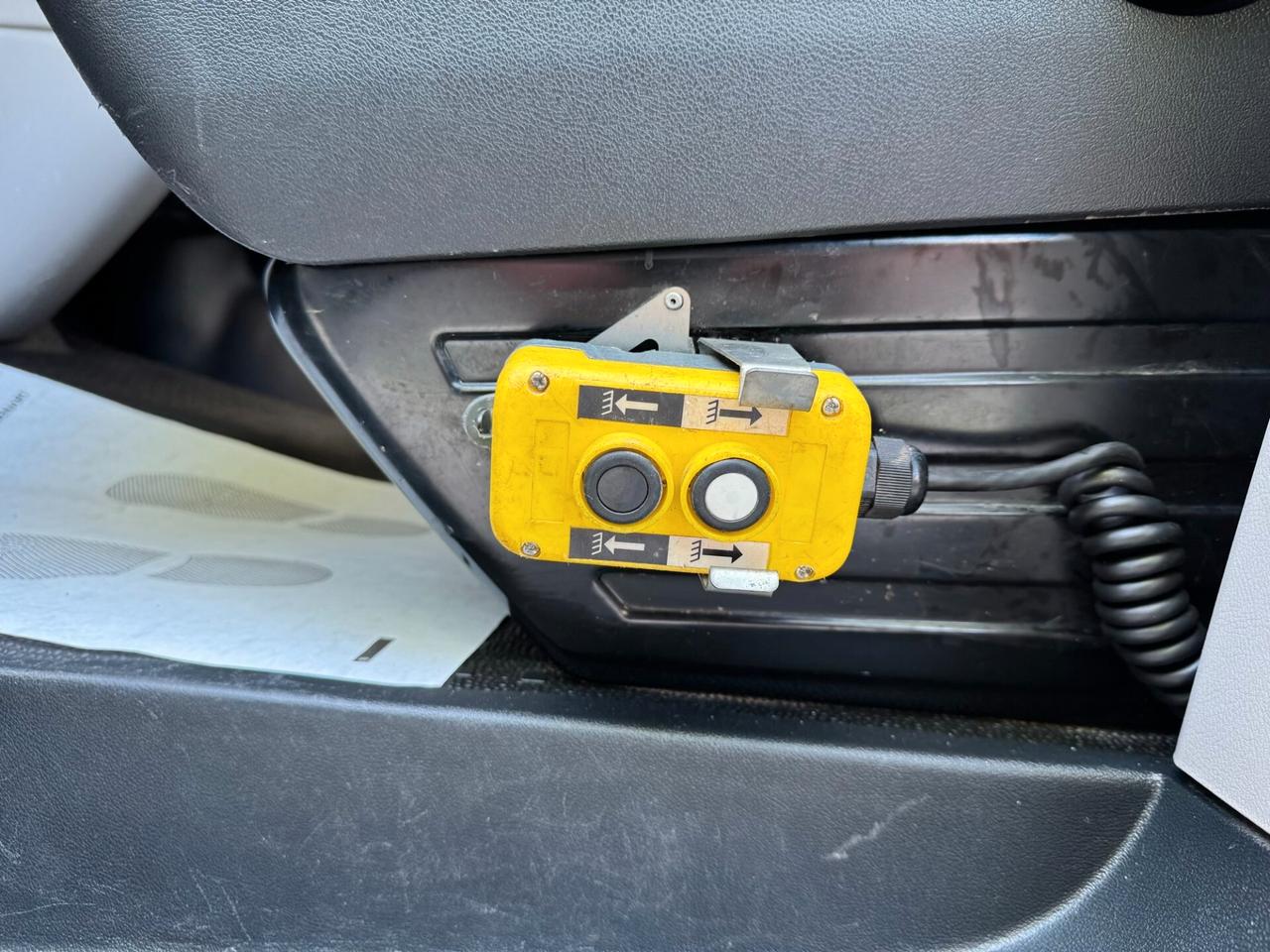 Volkswagen T6 CASSONE TRILATERALE GARANZIA 24 MESI