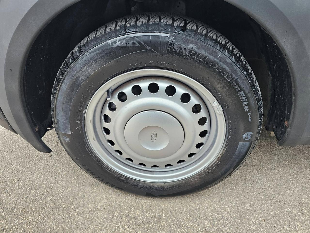 FORD TRANSIT CONNECT 200T LX 1.8 TDCI 90CV