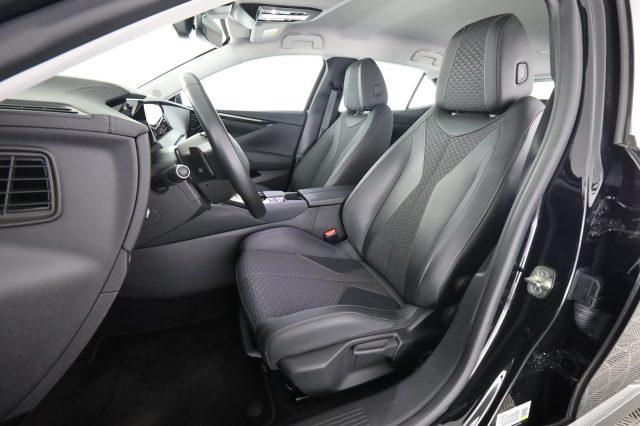 DS AUTOMOBILES DS 4 004379 PureTech 130 aut. Cross Trocadero