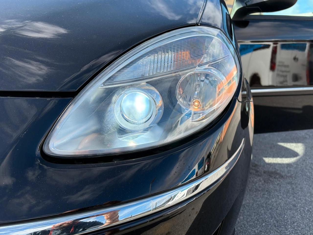 Lancia MUSA 1.4 - 110000km - adatta nepatentati