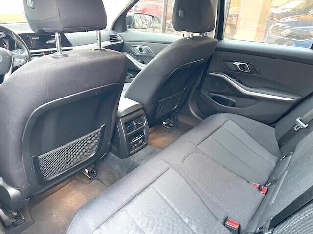 Bmw 318d Touring Business Advantage aut.