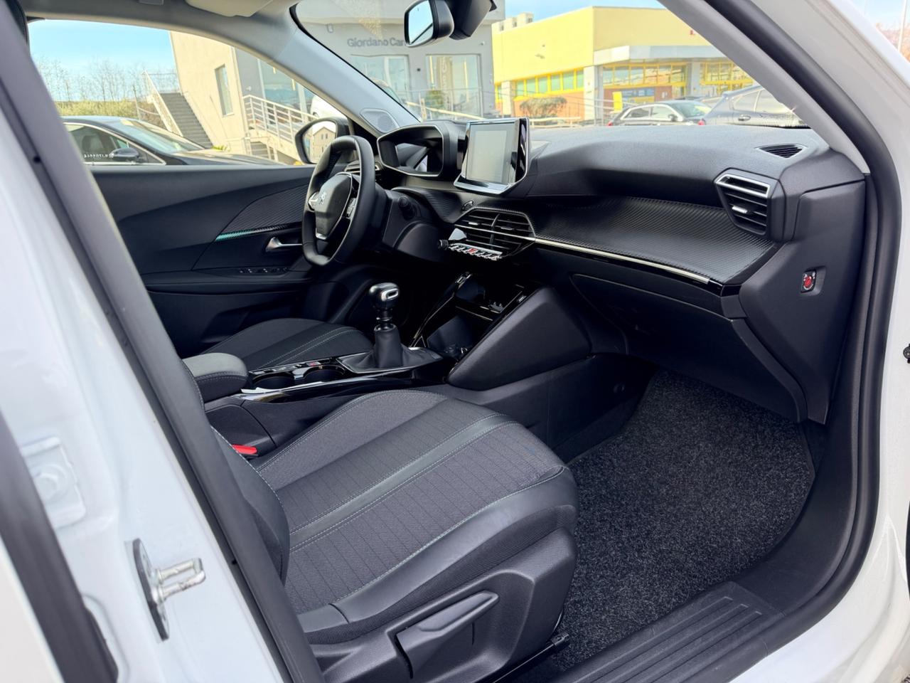 Peugeot 2008 BlueHDi 110 S&S Allure Pack