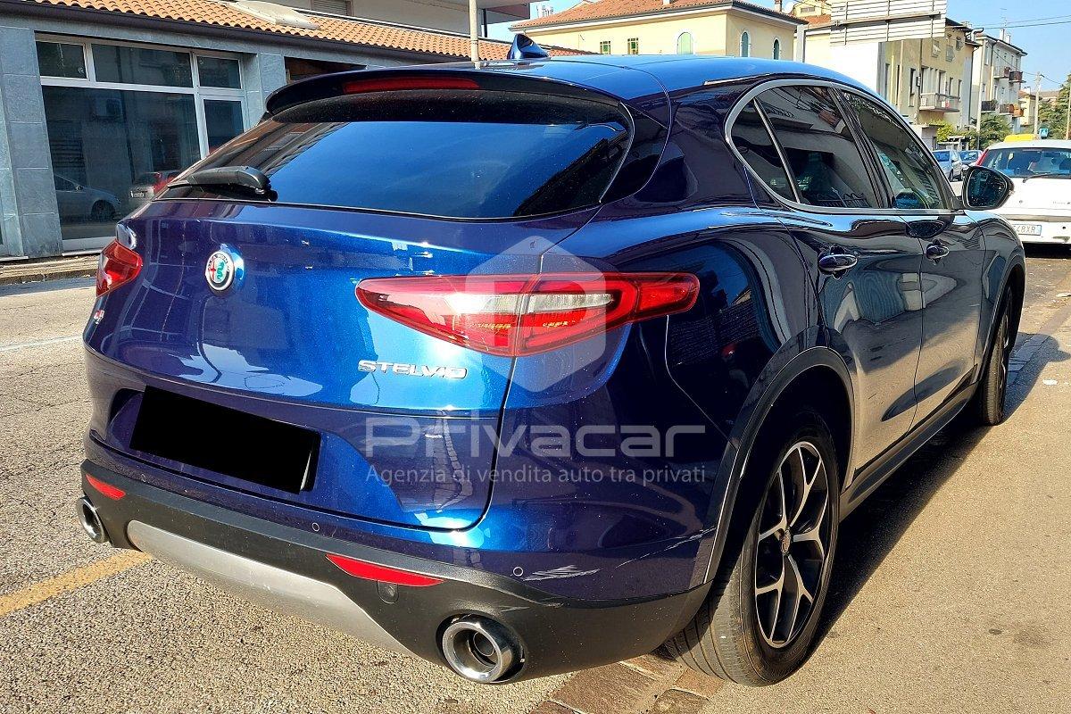 ALFA ROMEO Stelvio 2.2 Turbodiesel 210 CV AT8 Q4 Business