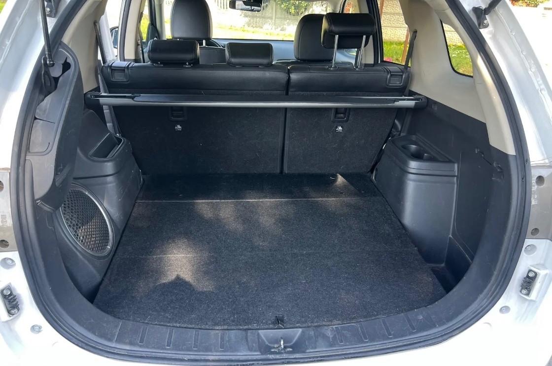 Mitsubishi Outlander 2.0 MIVEC 4WD CVT Intense