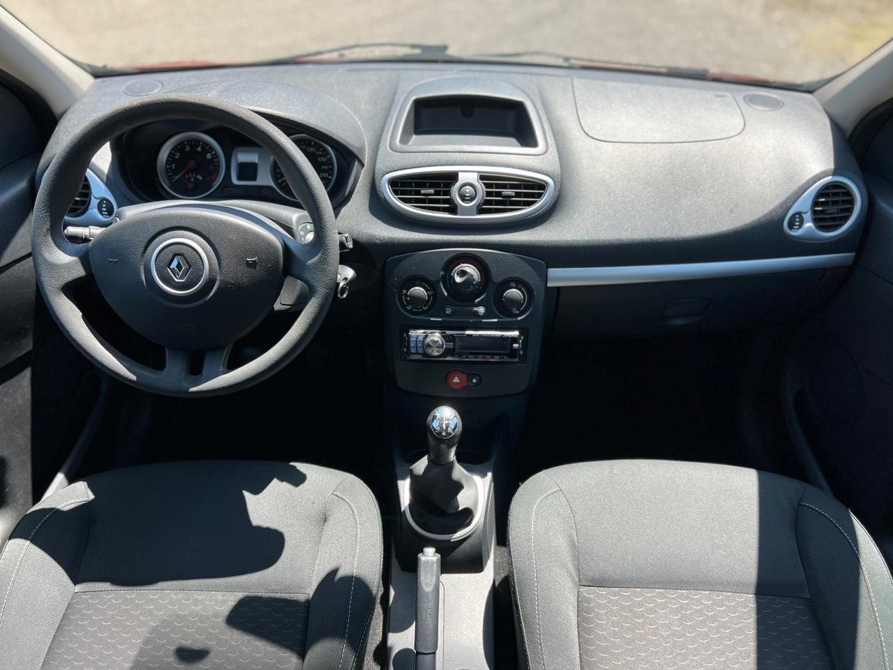 Renault Clio 1.2 16V 5 porte Confort