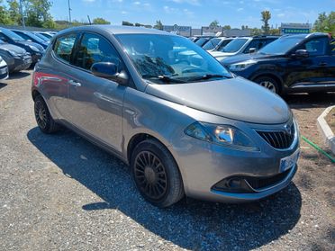 Lancia Ypsilon 1.0 FireFly 5p S&S Hybryd Gold