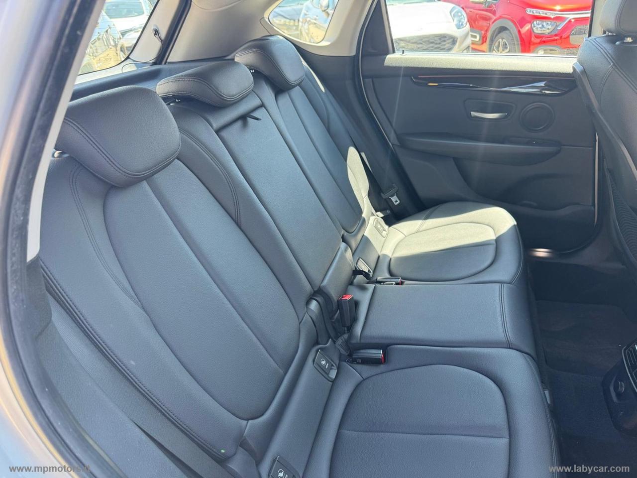 BMW 218d ACTIVE TOURER LUXURY AUTOMATICA 2.0 150CV