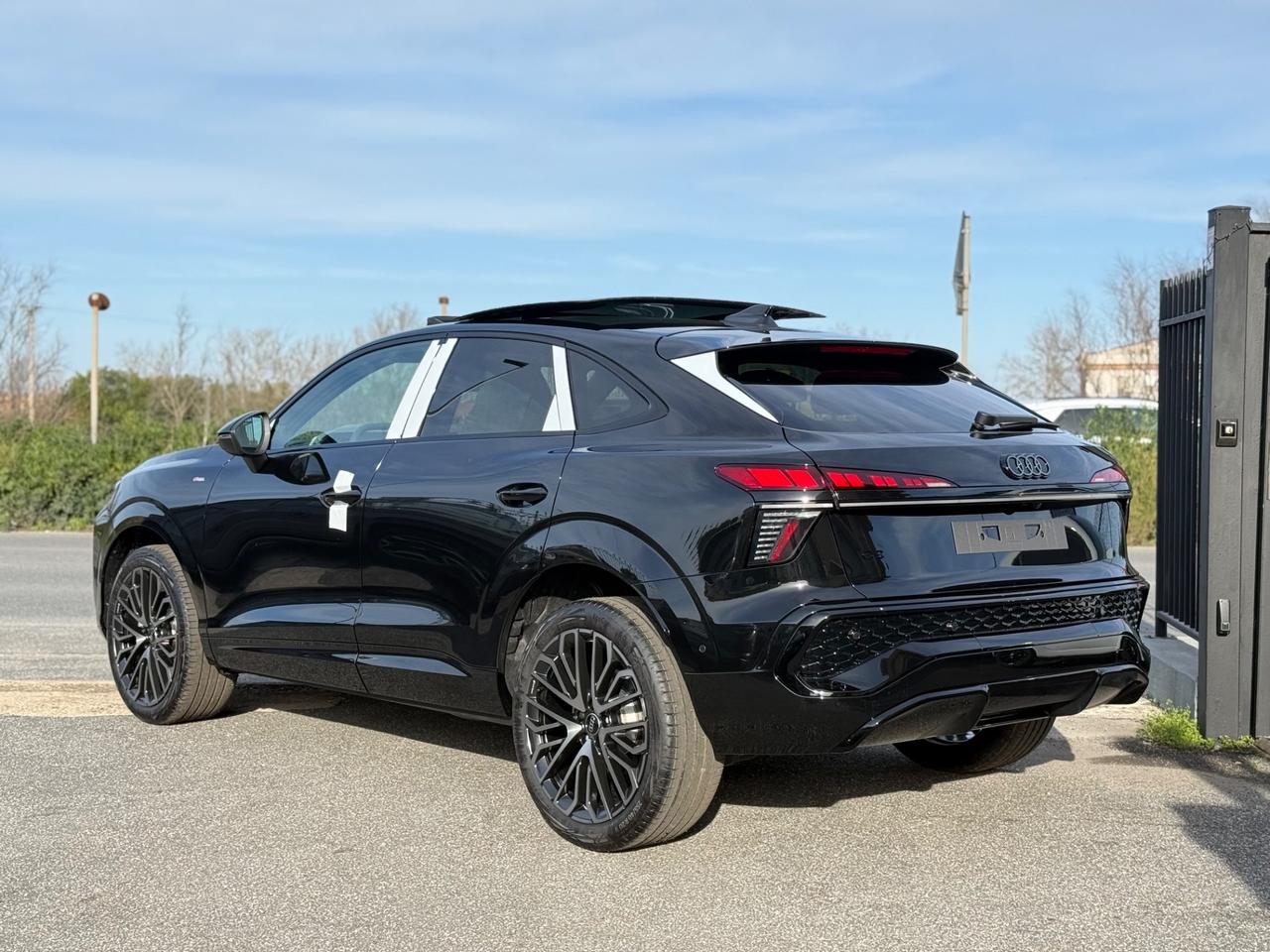 Audi Q3 SPB TDI 110 kW S tronic Line edition