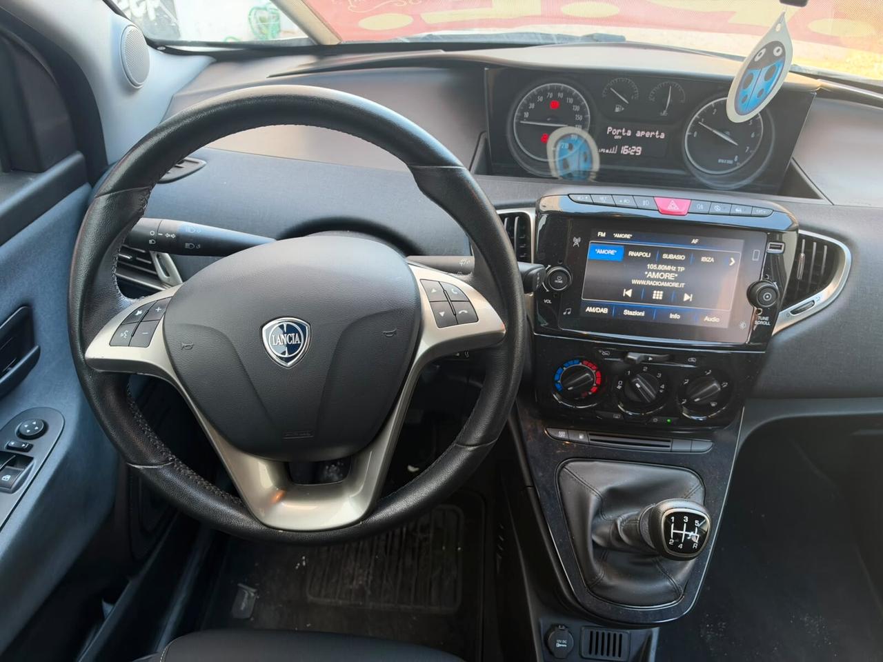 Lancia Ypsilon 2022 1.2 69 CV 5 porte GPL ORIGINALE Gold