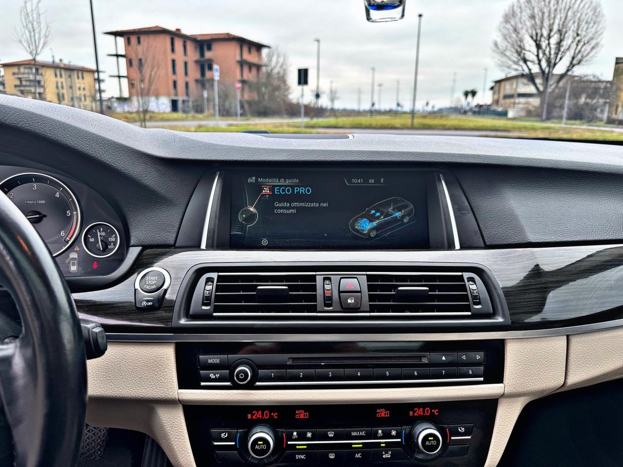 Bmw 530 530d xDrive 258CV Touring Luxury euro 6