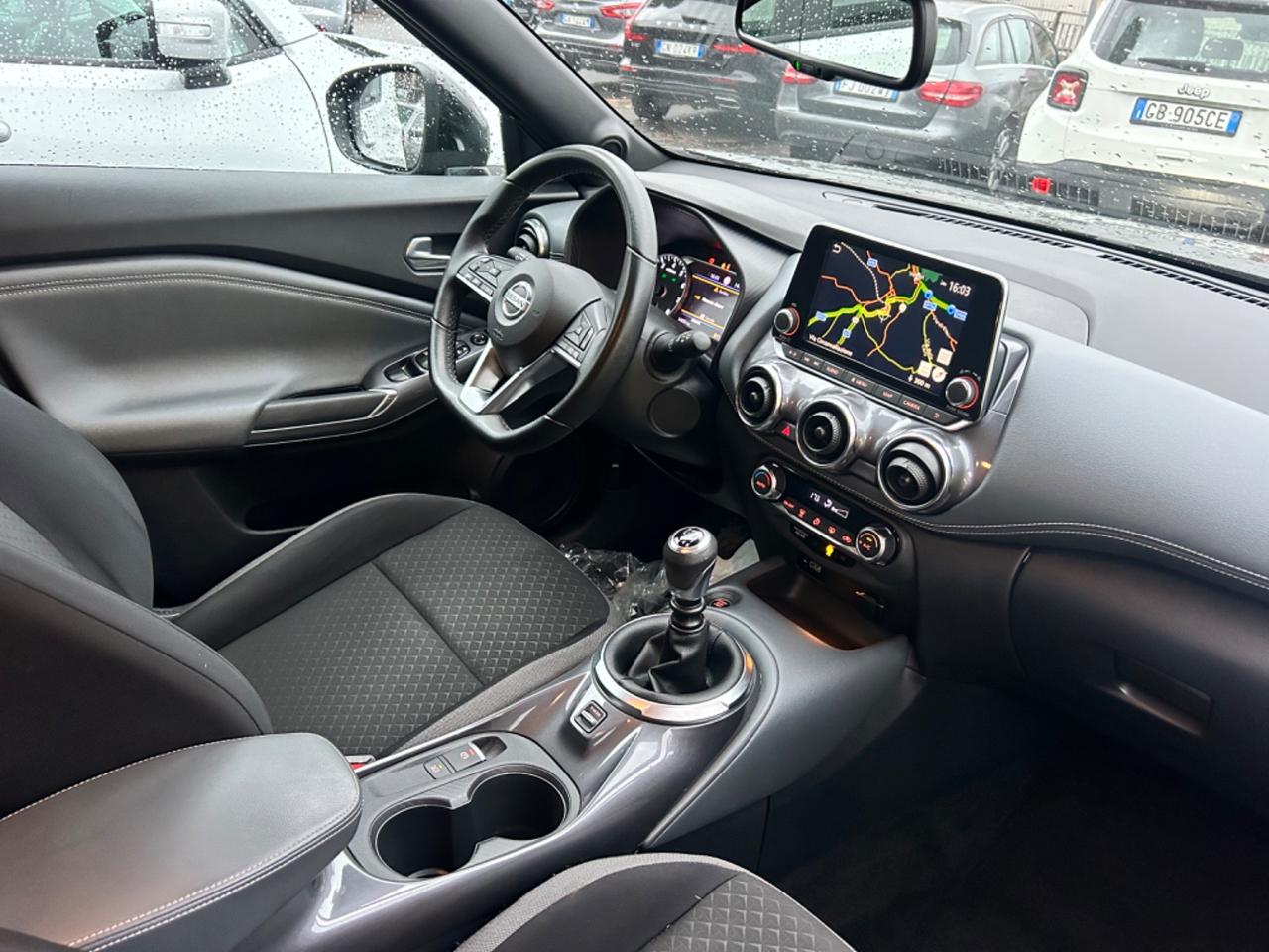 Nissan Juke 1.0 DIG-T 114 CV N-Connecta