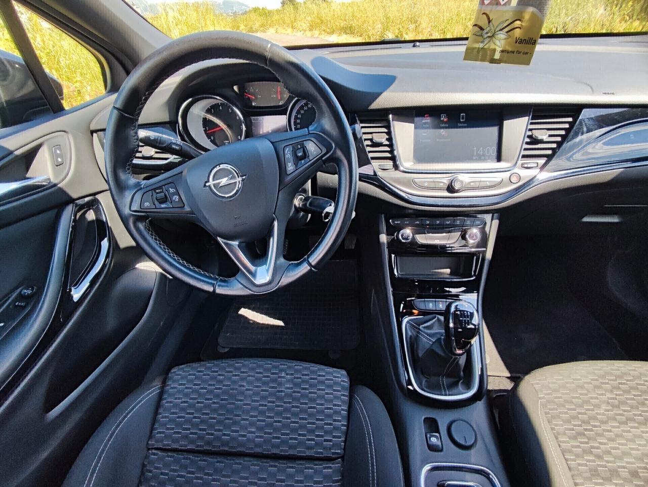 Opel Astra 1.4 Turbo 110CV EcoM Sports Tourer Innovation