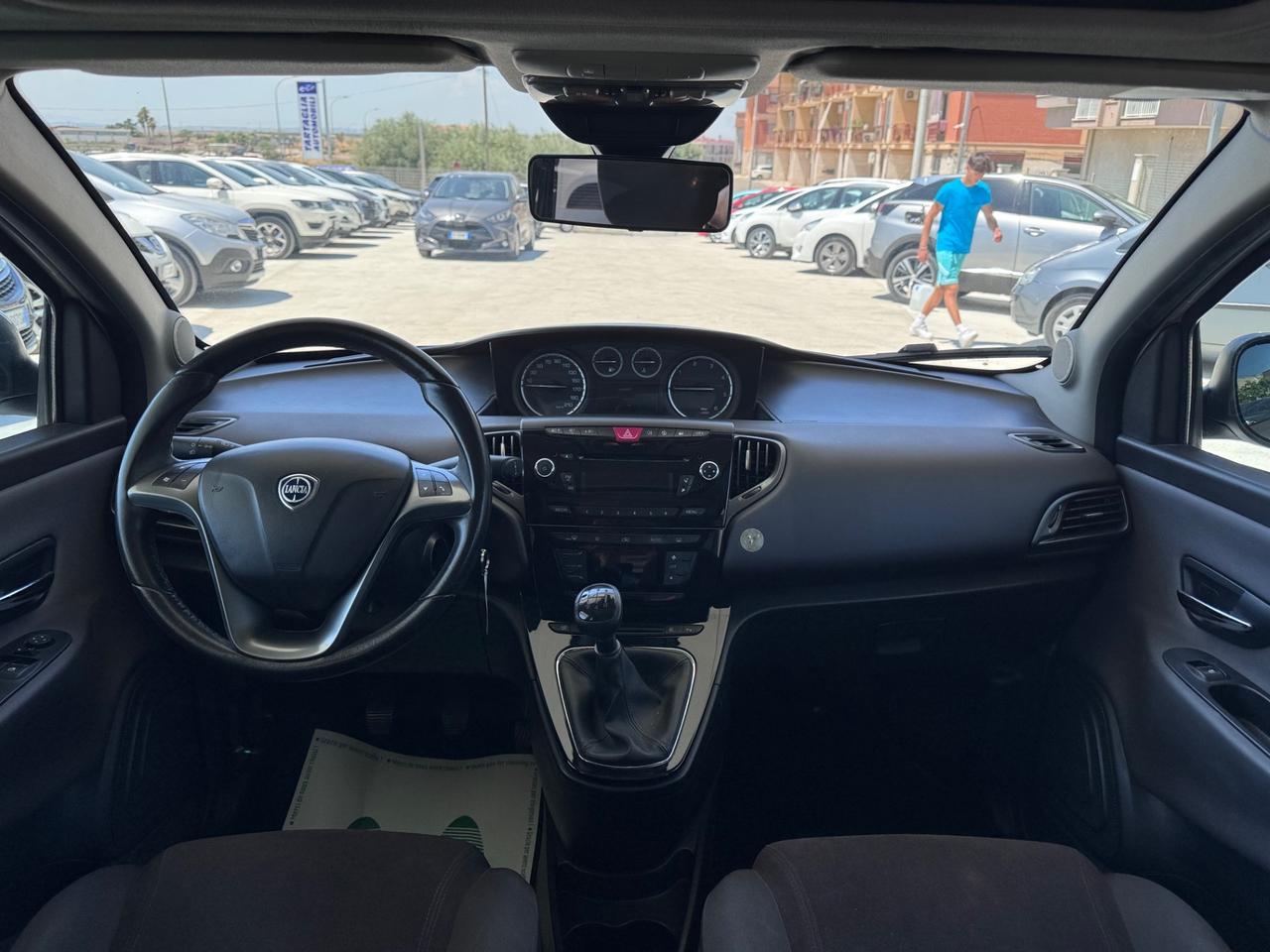 Lancia Ypsilon 1.3 MJT 16V TETTO Platinum