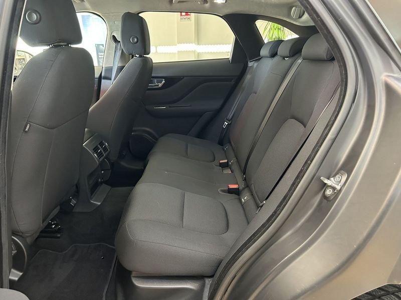 Jaguar F-Pace 2.0D 180cv PURE