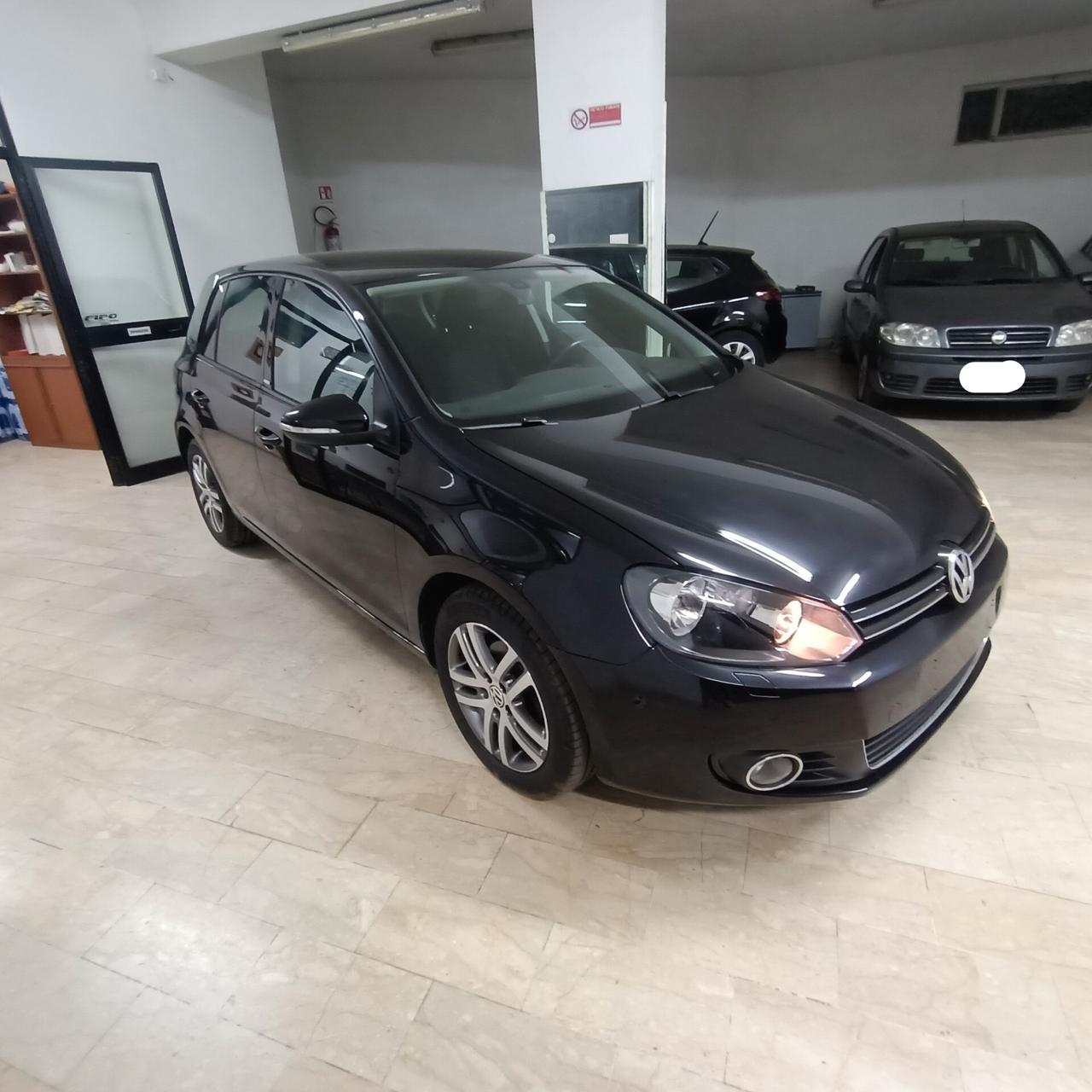 Golf 6 1.6 tdi highline - DISTRIBUZIONE APPENA EFFETTUATA STRAFUL DI ACCESSORI - 2011