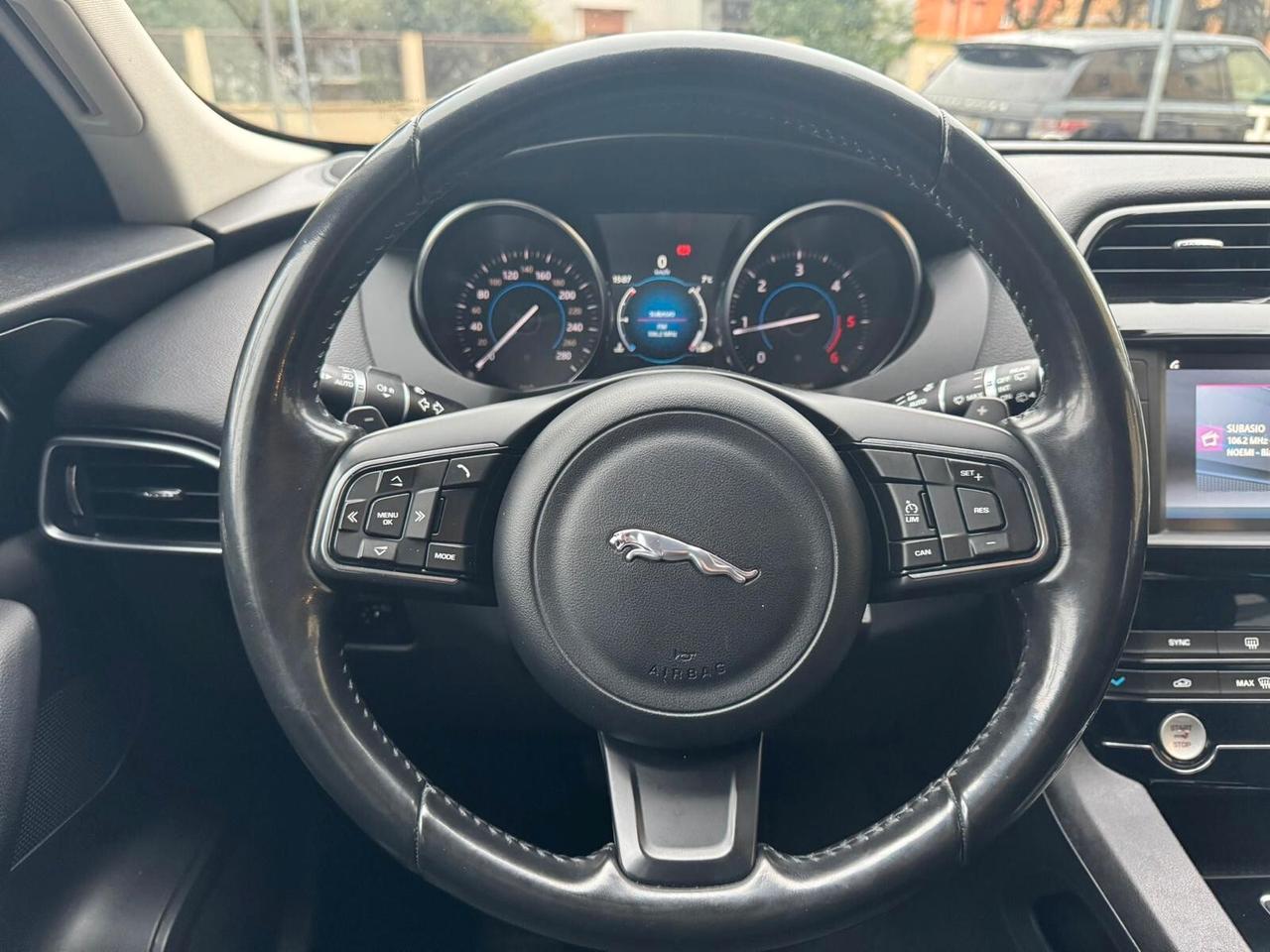 JAGUAR F-PACE 2.0 D 180cv AWD AUT. PRESTIGE