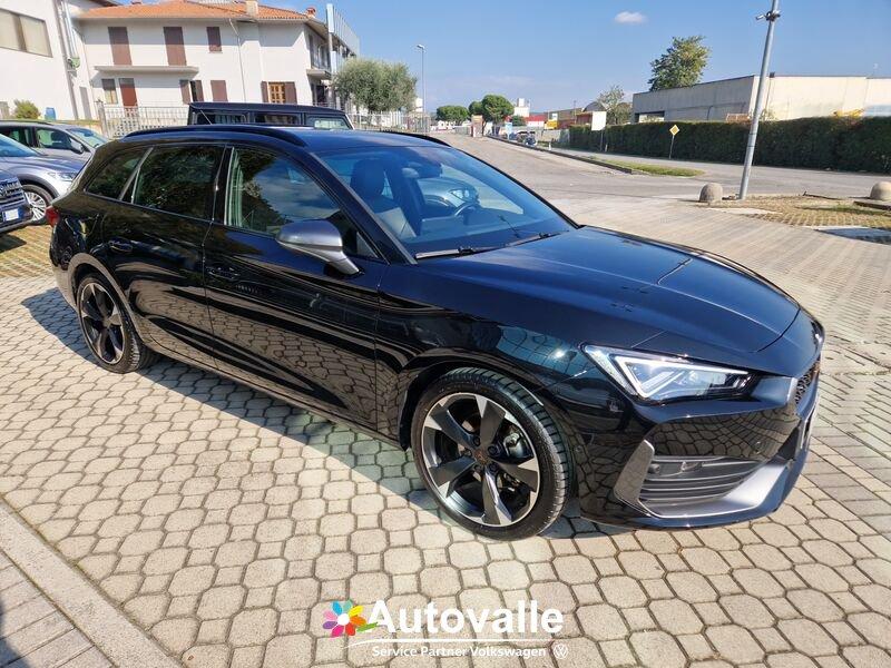 Cupra Leon Leon Sportstourer 1.5 Hybrid 150 CV DSG