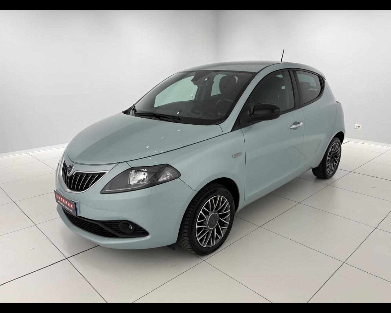 LANCIA Ypsilon 1.0 firefly hybrid Gold Plus s&s 70cv 5p.ti