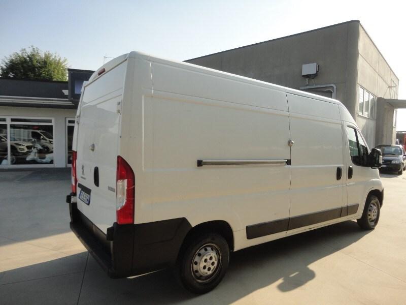 PEUGEOT Boxer (3ª serie) Boxer 335 2.0 BlueHDi...