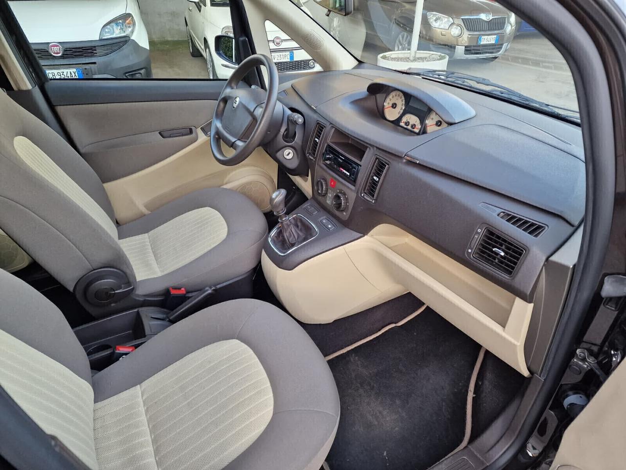 Lancia MUSA 1.4 16V Platino