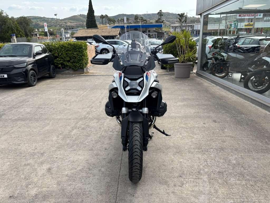 Bmw R 1300 GS Standard Nuovo pronta consegna Tua a solo 215 Euro al mese