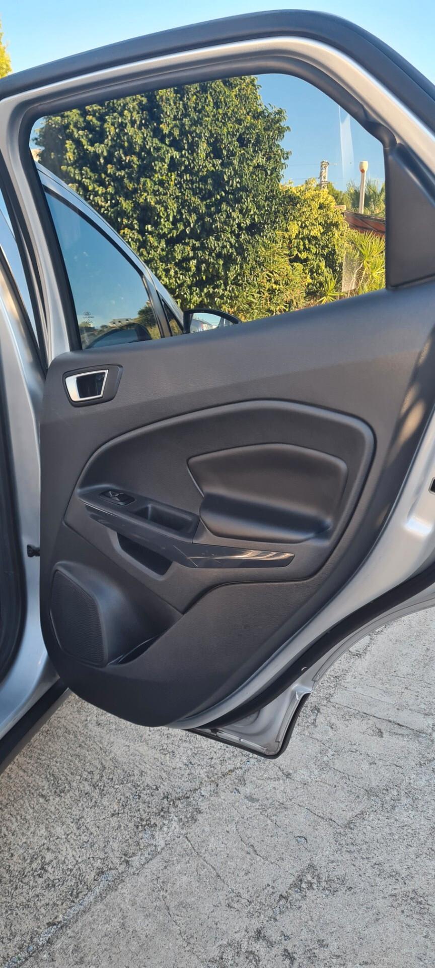 Ford EcoSport 1.5 TDCi 95 CV Titanium 12/2017