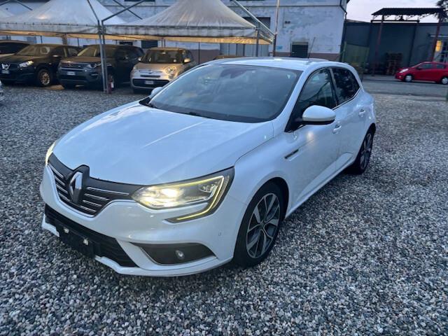 Renault Megane Mégane dCi 8V 110 CV Energy Bose EURO 6B