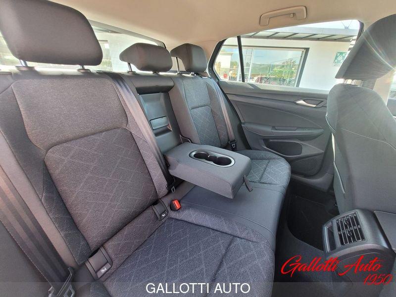 Volkswagen Golf 1.5 eTSI 130 CV EVO ACT DSG Life-PROMO GALLOTTI