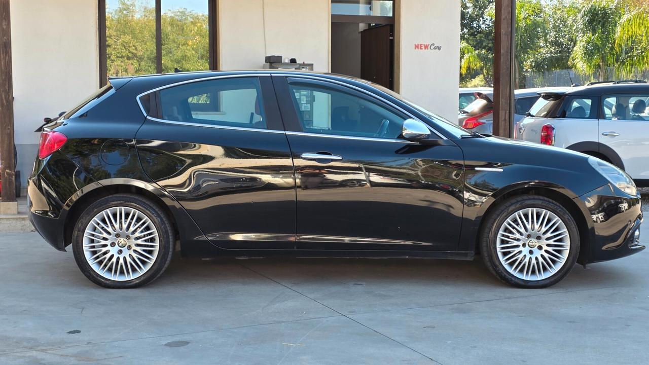 Alfa Romeo Giulietta 1.6 JTDm-2 105 CV Exclusive
