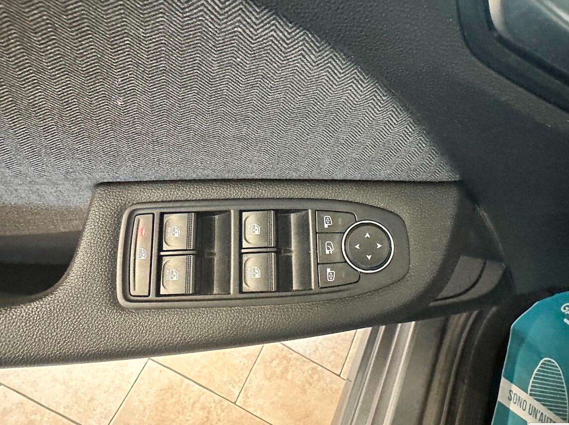 Renault Clio TCe 90 CV 5 porte Techno