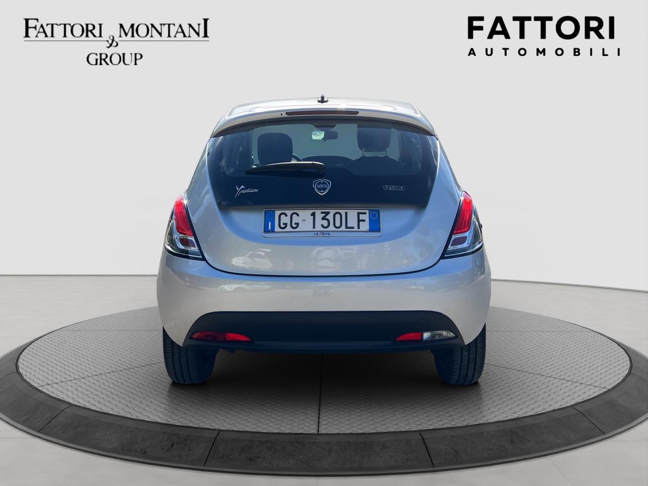 Lancia Ypsilon 1.0 FireFly 5 porte S&S Hybrid Ecochic Gold